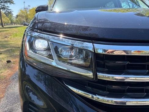 Used 2023 Volkswagen Atlas SE FWD image 9