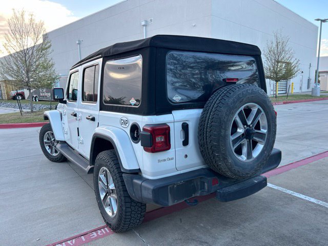 Used 2018 Jeep Wrangler Unlimited Sahara AWD/4WD image 6