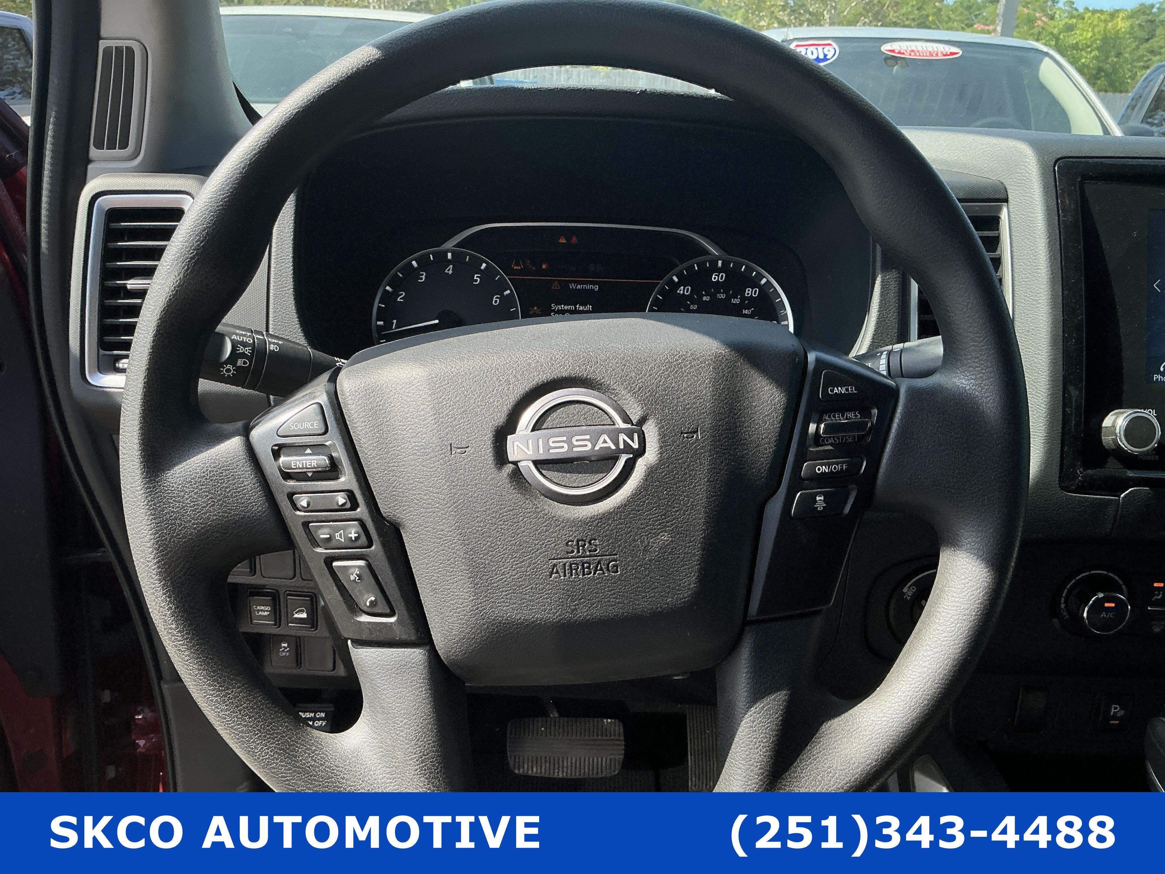 Used 2022 Nissan Frontier SV w/ Technology Package AWD/4WD image 18