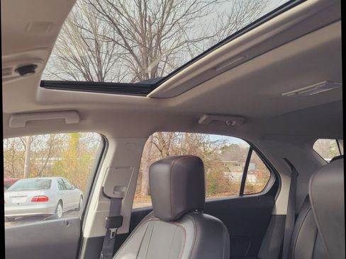 Used 2017 Chevrolet Equinox Premier w/ Enhanced Convenience Package image 20