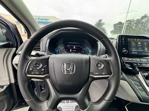 Used 2019 Honda Odyssey EX image 14