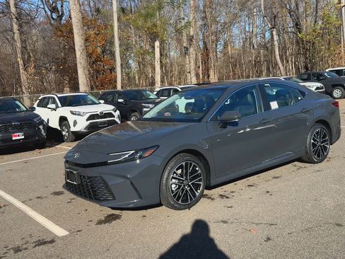 New 2026 Toyota Camry XLE w/ Premium Package image 4