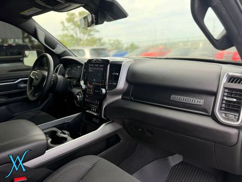 Used 2025 RAM 1500 Big Horn AWD/4WD image 23