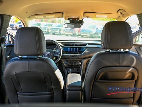 Used 2022 Buick Encore GX Select image 16