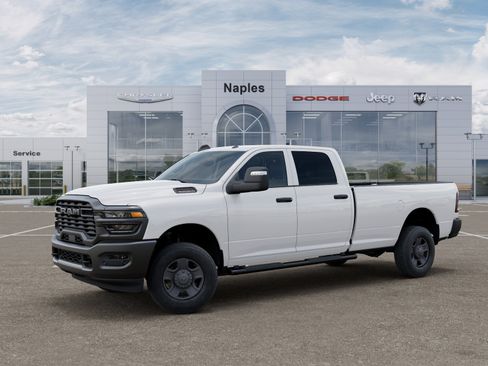 New 2026 RAM 2500 Tradesman AWD/4WD image 2