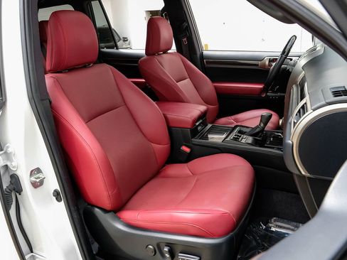 Used 2021 Lexus GX 460 Premium w/ Premium Plus Package image 33