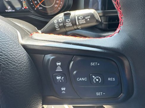 Used 2024 Jeep Wrangler Unlimited Rubicon AWD/4WD image 15