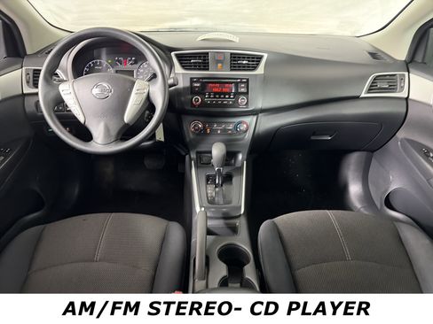 Used 2017 Nissan Sentra S image 4