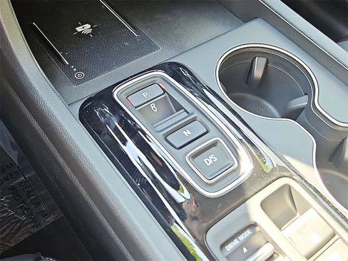 New 2025 Honda Pilot EX-L image 13