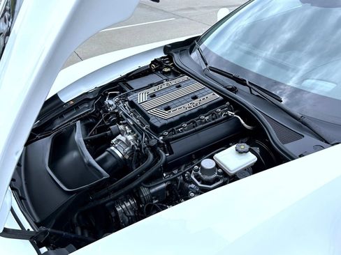 Used 2019 Chevrolet Corvette Z06 RWD image 20
