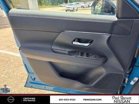 Certified 2025 Nissan Kicks SR w/ Interior Electronics Package AWD/4WD image 21
