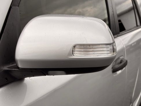 Used 2013 Toyota 4Runner Limited image 14