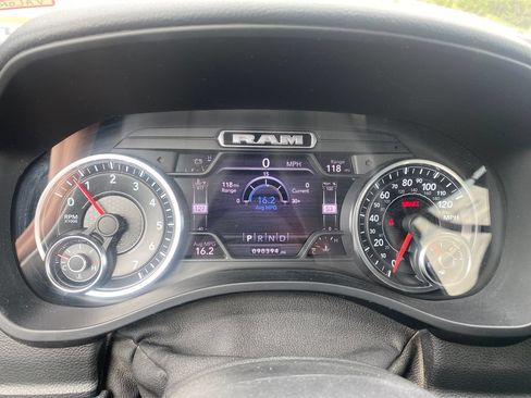 Used 2021 RAM 1500 Big Horn AWD/4WD image 15