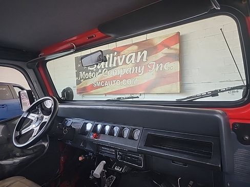 Used 1994 Jeep Wrangler S image 12