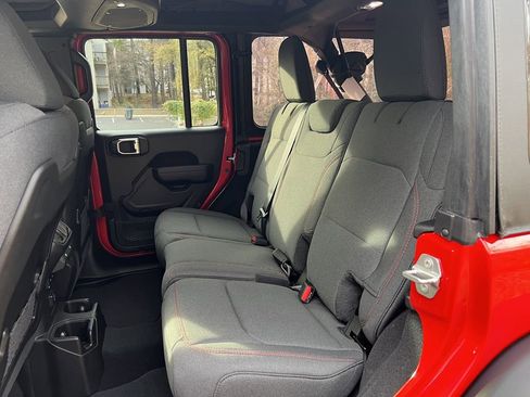 New 2026 Jeep Wrangler Unlimited Rubicon image 15