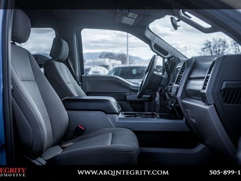 Used 2020 Ford F250 XLT w/ XLT Premium Package image 39