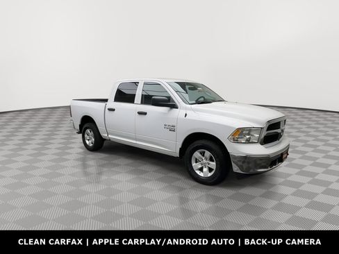 Used 2022 RAM 1500 Classic SLT AWD/4WD image 37