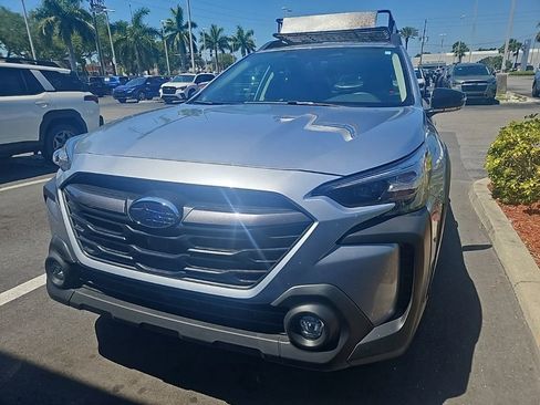 Certified 2024 Subaru Outback Premium AWD/4WD image 2