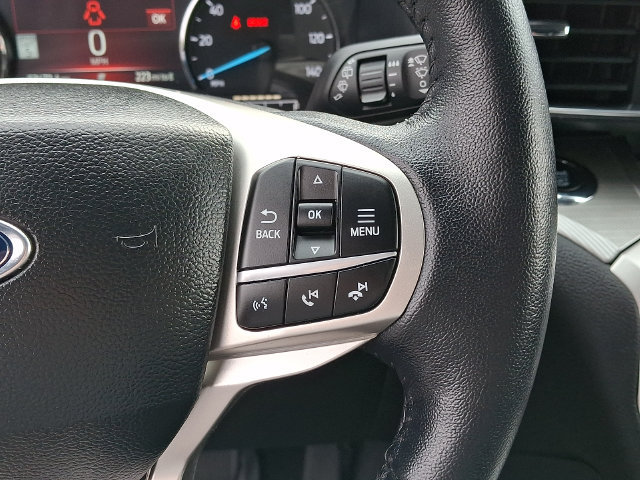 Used 2022 Ford Explorer XLT w/ Equipment Group 202A AWD/4WD image 25