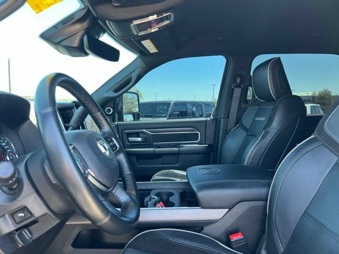 Used 2023 RAM 3500 Laramie AWD/4WD image 25