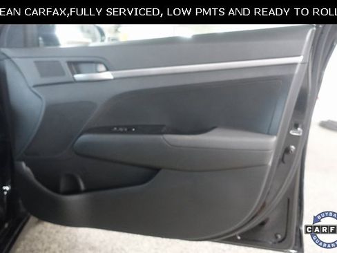 Used 2019 Hyundai Elantra SE w/ Cargo Package image 23