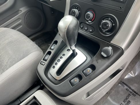 Used 2006 Saturn Vue 2WD image 15