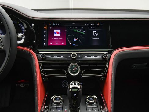 New 2025 Bentley Flying Spur Speed image 36