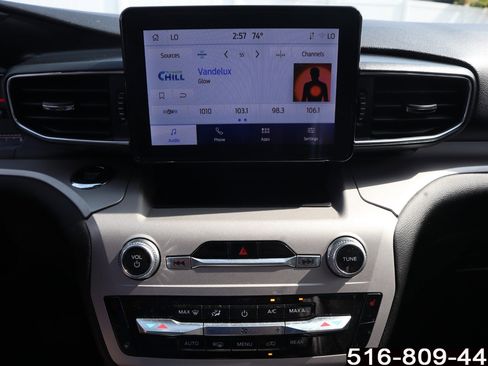 Used 2023 Ford Explorer XLT w/ Equipment Group 202A image 24