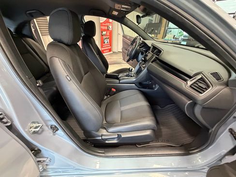 Used 2021 Honda Civic Sport image 38