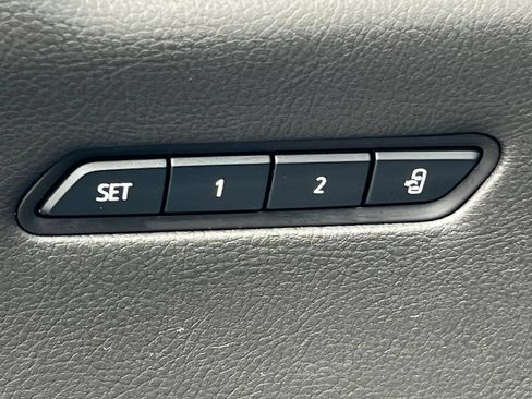 Certified 2024 Cadillac XT6 Premium Luxury w/ Technology Package AWD/4WD image 20