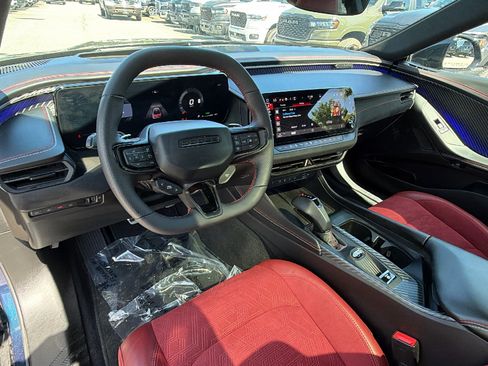 Used 2025 Dodge Charger Daytona Scat Pack w/ Track Pack AWD/4WD image 22