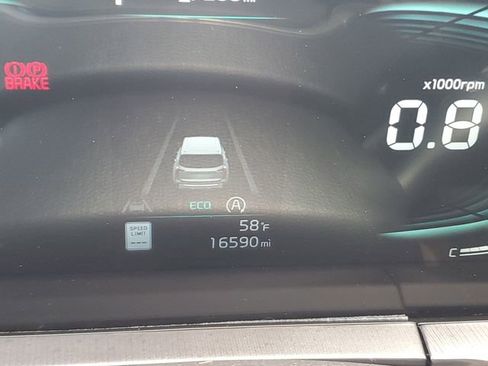 Used 2025 Kia Telluride LX FWD image 25