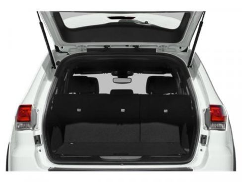 Used 2020 Jeep Grand Cherokee Laredo image 15