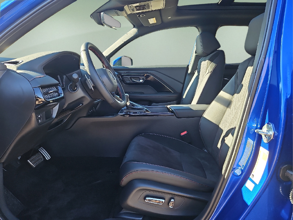 Used 2025 Acura ADX A-Spec AWD/4WD image 17