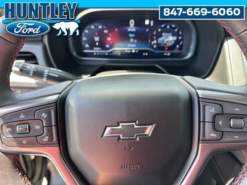 Used 2022 Chevrolet Suburban RST w/ Luxury Package image 37