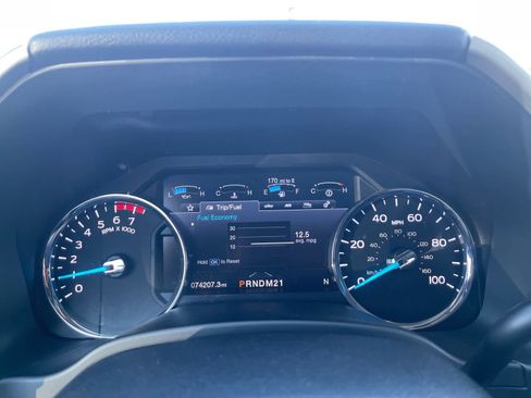 Used 2019 Ford F250 Lariat image 11