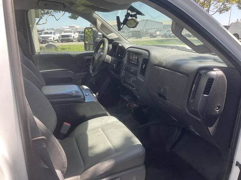 Used 2015 Chevrolet Silverado 3500 W/T RWD image 6