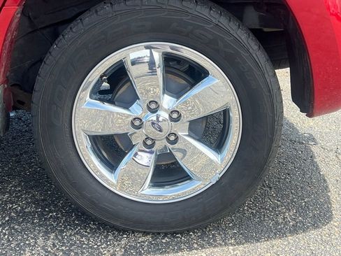 Used 2010 Ford Escape XLT image 7