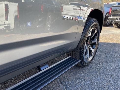 New 2026 GMC Yukon AT4 w/ AT4 Premium Package image 11