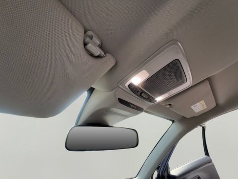 Used 2027 Honda HR-V LX image 21