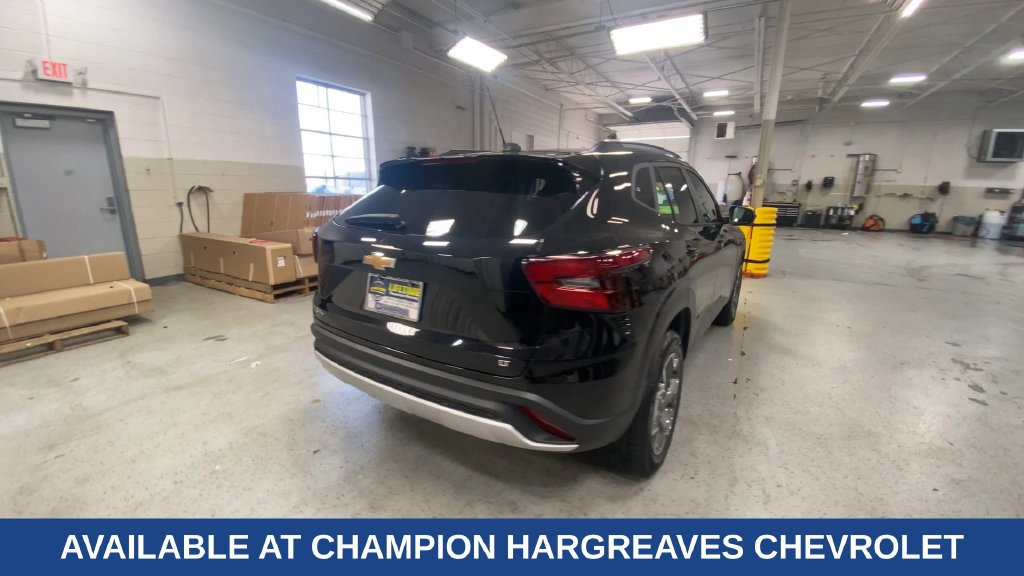 Certified 2024 Chevrolet Trax LT w/ Driver Confidence Package FWD image 10