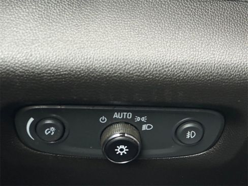 Used 2018 Chevrolet Traverse High Country image 20