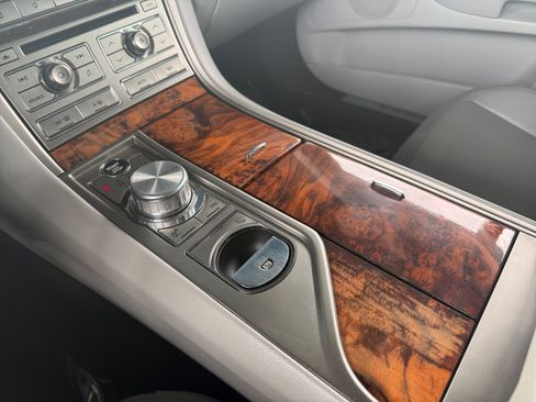 Used 2009 Jaguar XF Premium RWD image 19