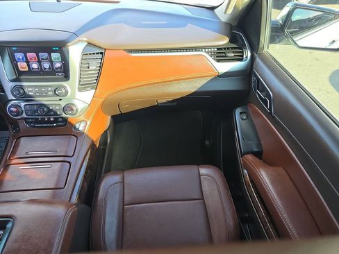 Used 2017 Chevrolet Tahoe Premier image 17