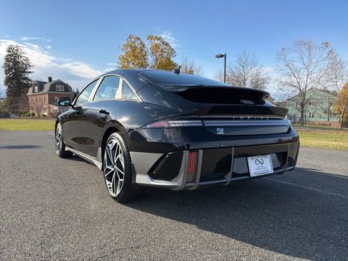 Used 2025 Hyundai Ioniq 6 SEL image 6