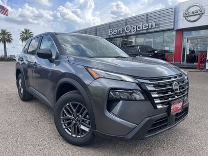 New 2025 Nissan Rogue S