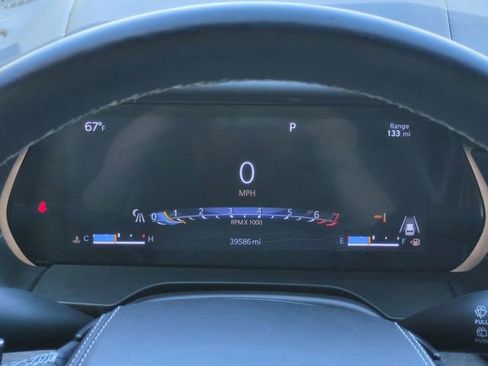 Used 2022 Jeep Grand Cherokee L Overland w/ Advanced Protech Group III image 28