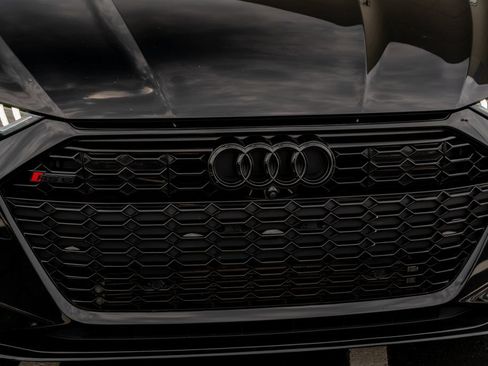 Used 2022 Audi RS 6 AWD/4WD image 6