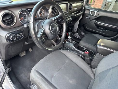 Used 2018 Jeep Wrangler Unlimited Sport S AWD/4WD image 20