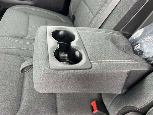 Used 2019 RAM 1500 Big Horn image 12